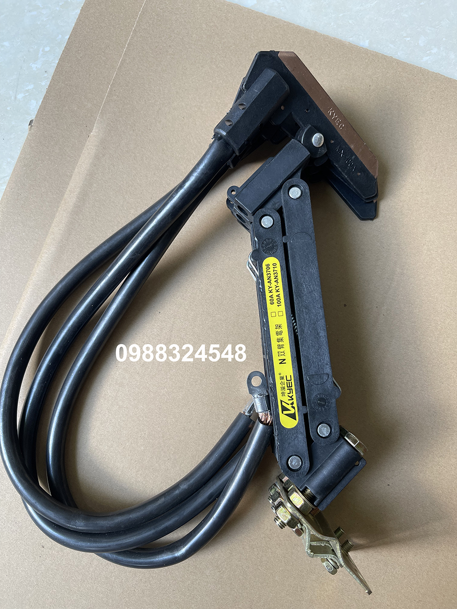 Chổi tiếp điện Kyec 3P100A / Kyec 100A 3 Pole Insulated Conductor Current Collector